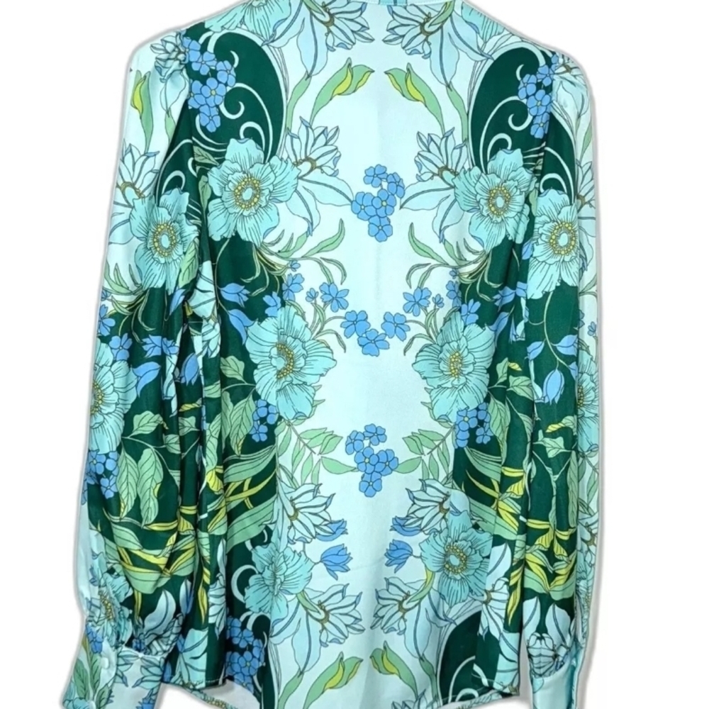 Floral Print Victoria Chic Drama-Sleeve Shirt - Picture 2 of 4